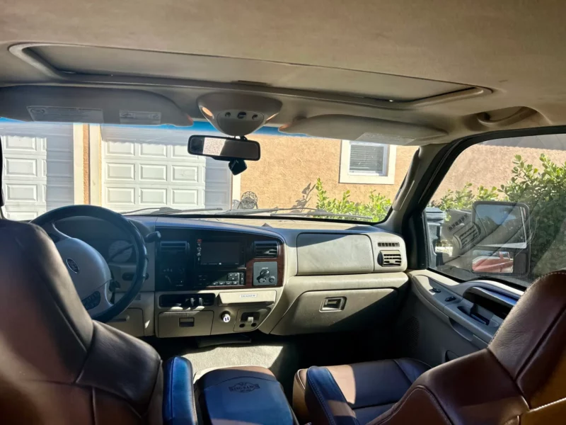 2007 Ford F-250 Heavy Duty King Ranch - Image 4