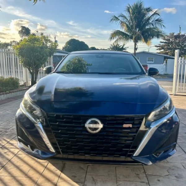 2024 Nissan Altima SR