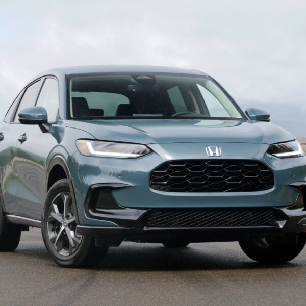 2024 Honda HR-V 2WD Sport